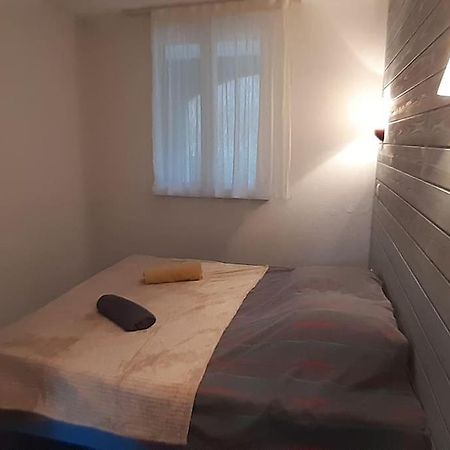 Bielle, Grand Appartement 38M2, Piscine, 4 Pers, Couchages 160X200 Exteriör bild